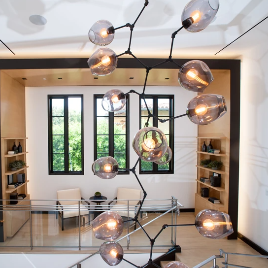 A set of high-end LED lights lifts the ambience of the room